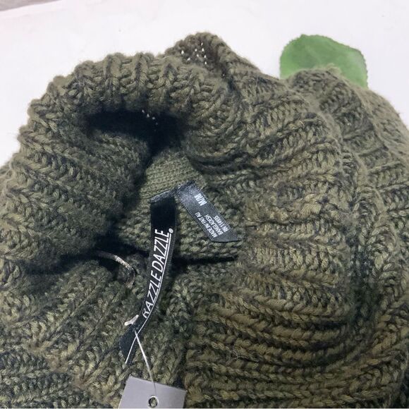 Razzle Dazzle sweater green with leather elbows New - Picture 9 of 9